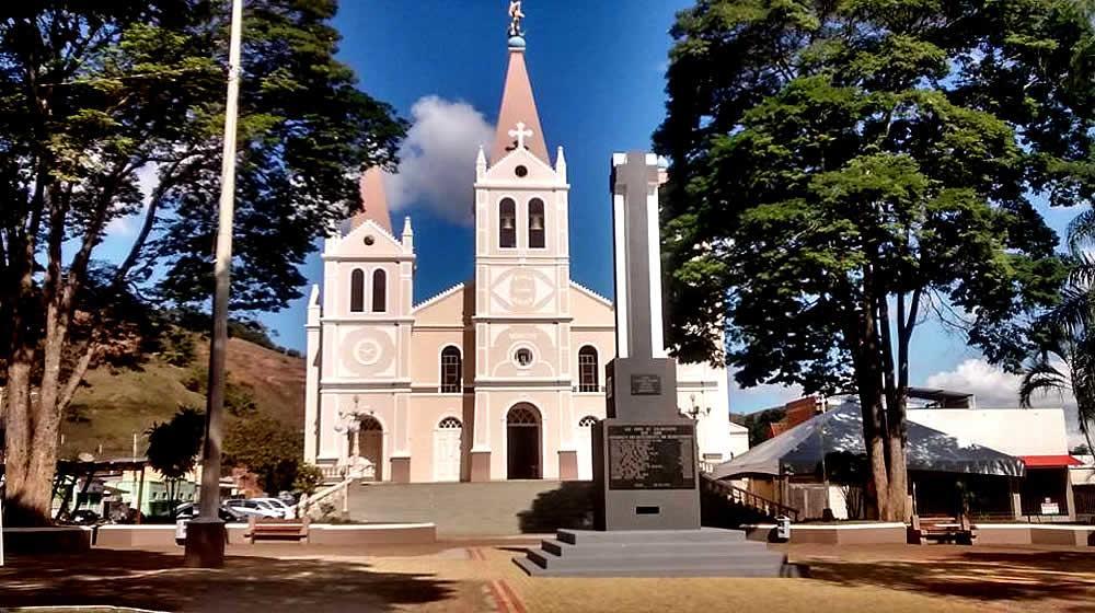 Grande Hotel Minas Gerais Guaçuí Kültér fotó